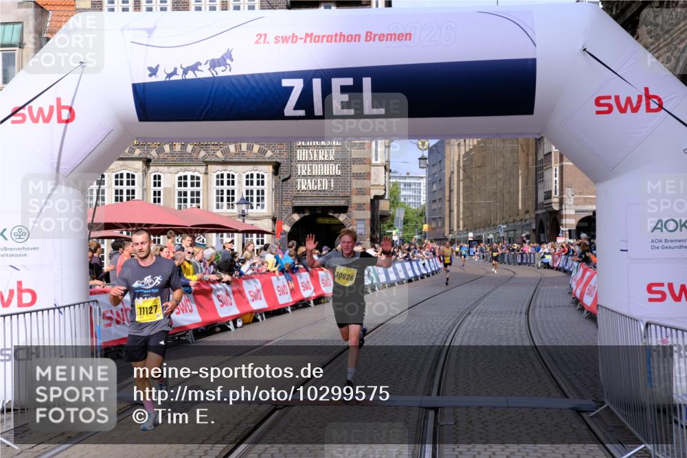 13.09.2026 - 21. swb-Marathon Bremen Tim E. http://msf.ph/oto/10299575 13.09.2026 10:39:08 Ziel 10782, 10926, 11127, 11338, 12370 meine-sportfotos.de