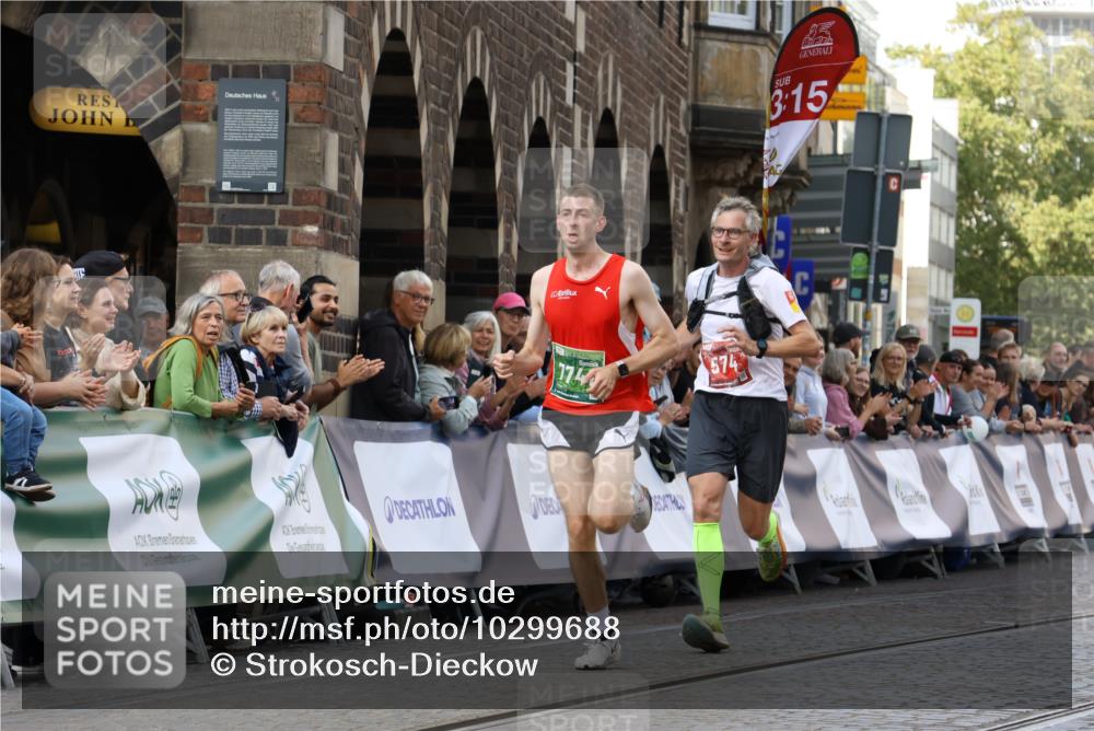 13.09.2026 - 21. swb-Marathon Bremen Strokosch-Dieckow http://msf.ph/oto/10299688 13.09.2026 12:47:07 Ziel 238, 574, 841, 1391, 7741 meine-sportfotos.de