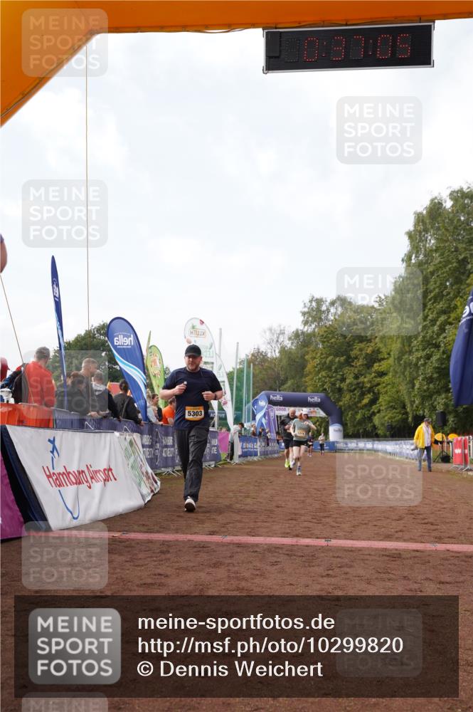 13.09.2026 - Airport Race Dennis Weichert http://msf.ph/oto/10299820 13.09.2026 10:37:39 Ziel 5176, 5214, 5303, 5397, 5405 meine-sportfotos.de