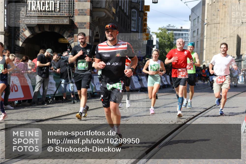 13.09.2026 - 21. swb-Marathon Bremen Strokosch-Dieckow http://msf.ph/oto/10299950 13.09.2026 13:20:34 Ziel 205, 232, 655, 1058, 1390, 1537, 1750, 1931, 2122, 2343, 2577, 2807, 2885, 2903, 3685, 3690, 4287, 4351, 5137, 5340, 5389, 5450, 5583, 6663, 6901, 7018, 7341, 7531, 7664, 8178, 9047, 9518, 9756, 13222, 541, 769, 876, 3866, 4174, 4482, 5213, 5855, 5954, 6177, 7411, 7517, 8005, 8141, 8804, 9162, 9691, 13126 meine-sportfotos.de