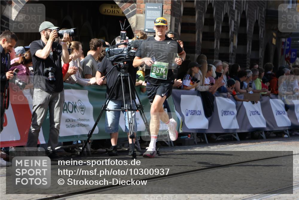 13.09.2026 - 21. swb-Marathon Bremen Strokosch-Dieckow http://msf.ph/oto/10300937 13.09.2026 13:21:22 Ziel 854, 1056, 1191, 2425, 3450, 3933, 4126, 4316, 4362, 4465, 4734, 5161, 6357, 6401, 6680, 6970, 7902, 8237, 8323, 8622, 8971, 9267, 9268, 13120, 1130, 2570, 2904, 3120, 3202, 3435, 3655, 3930, 4165, 5542, 6862, 7176, 8184, 8270, 8384, 8730, 8923, 9048, 9514, 9722, 13145 meine-sportfotos.de