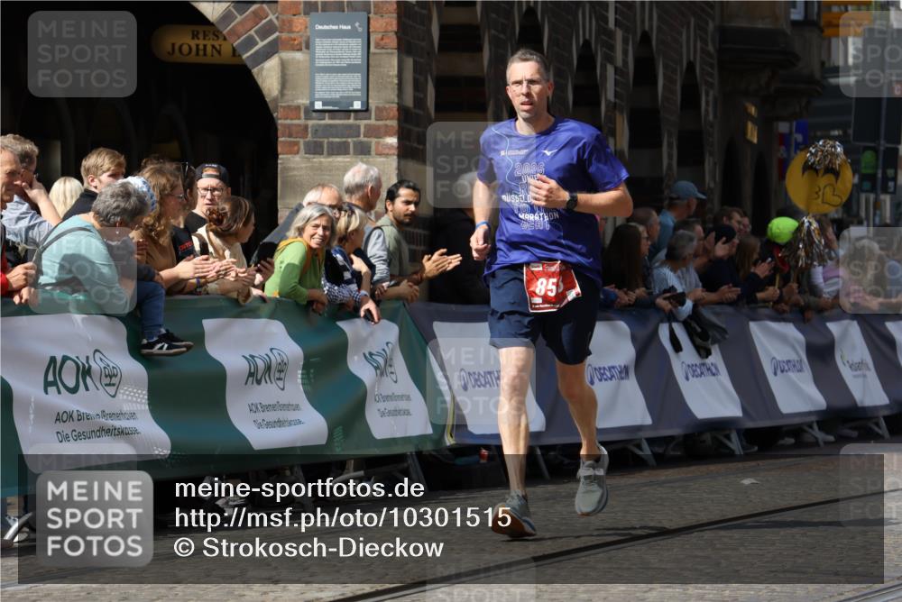 13.09.2026 - 21. swb-Marathon Bremen Strokosch-Dieckow http://msf.ph/oto/10301515 13.09.2026 12:51:39 Ziel 858, 1453, 3617, 13033, 482, 943, 1126 meine-sportfotos.de