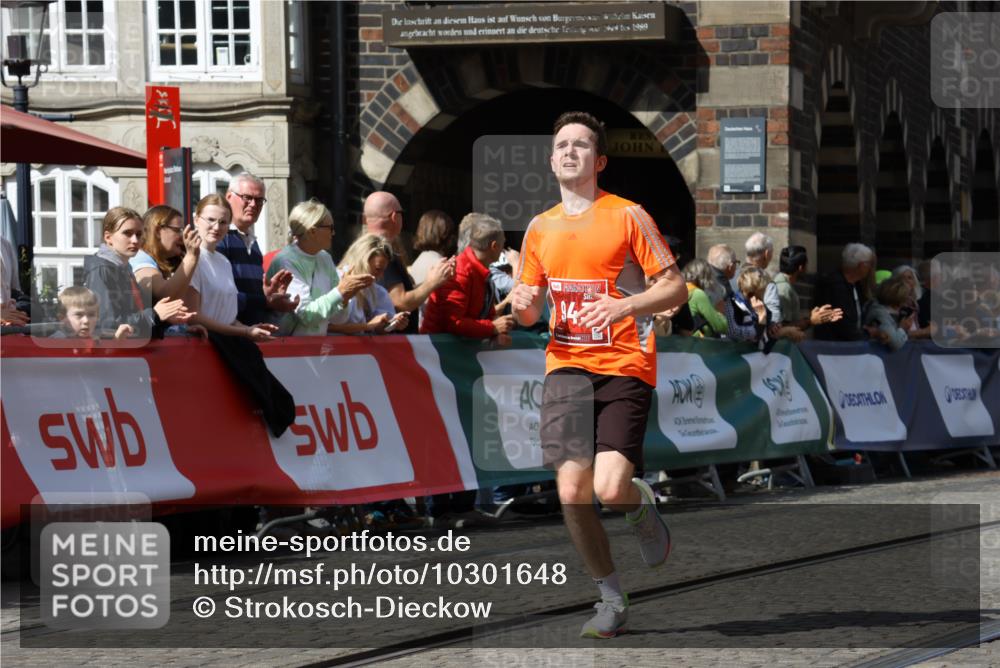 13.09.2026 - 21. swb-Marathon Bremen Strokosch-Dieckow http://msf.ph/oto/10301648 13.09.2026 12:52:16 Ziel 482, 943, 1126, 525, 959, 1507, 7768 meine-sportfotos.de
