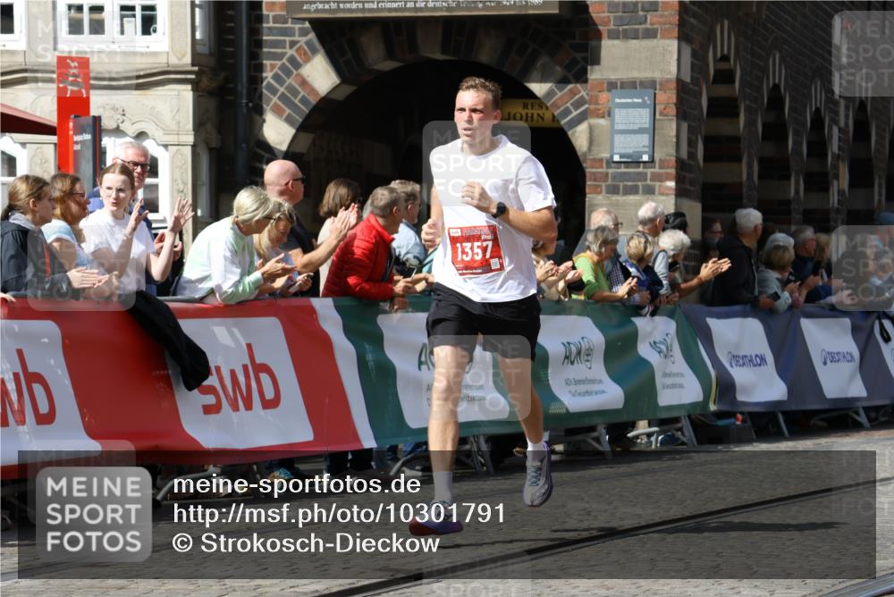 13.09.2026 - 21. swb-Marathon Bremen Strokosch-Dieckow http://msf.ph/oto/10301791 13.09.2026 12:52:41 Ziel 525, 959, 1357, 1507, 417, 553, 2100, 7244, 8729 meine-sportfotos.de