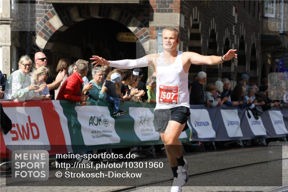 13.09.2026 - 21. swb-Marathon Bremen Strokosch-Dieckow http://msf.ph/oto/10301960 13.09.2026 12:52:48 Ziel 525, 959, 1507, 7768, 417, 2100, 8077, 9522 meine-sportfotos.de