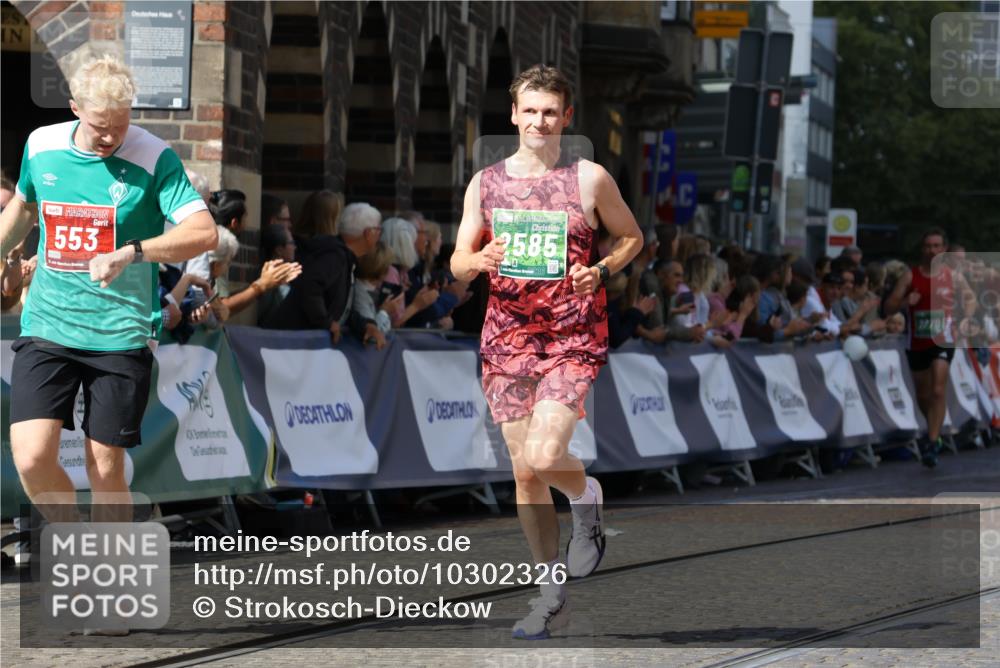 13.09.2026 - 21. swb-Marathon Bremen Strokosch-Dieckow http://msf.ph/oto/10302326 13.09.2026 12:53:10 Ziel 417, 553, 2100, 7244, 8077, 8729, 9522, 2585, 2670, 8081 meine-sportfotos.de