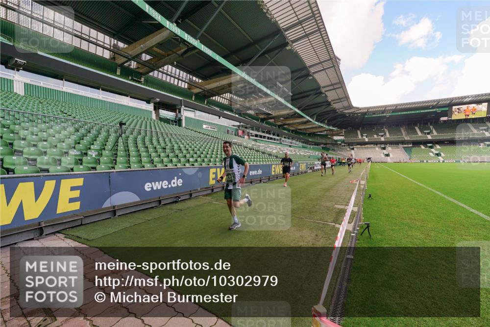 13.09.2026 - 21. swb-Marathon Bremen Michael Burmester http://msf.ph/oto/10302979 13.09.2026 12:42:08 Laufen im Stadion 371, 439, 650, 744, 749, 957, 1009, 1223, 1224, 1336, 1381, 1411, 1571, 1614, 1619, 1667, 1712, 1745, 1797, 1822, 1850, 1862, 1879, 2094, 2207, 2986, 3368, 3624, 4399, 4795, 4847, 4936, 5672, 5828, 6198, 6264, 6929, 6991, 7141, 8065, 8311, 8383, 8394, 8994, 9065, 9120, 9533, 277, 346, 807, 895, 901, 1090, 1118, 1248, 1320, 1323, 1472, 1576, 1587, 1604, 1717, 1751, 1911, 2141, 2352, 2670, 3080, 3606, 5160, 5163, 5912, 6112, 7650 meine-sportfotos.de
