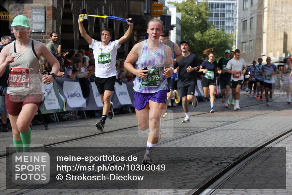 13.09.2026 - 21. swb-Marathon Bremen Strokosch-Dieckow http://msf.ph/oto/10303049 13.09.2026 13:29:59 Ziel 124, 716, 1073, 1243, 1581, 1861, 2076, 2289, 2742, 3030, 3320, 3618, 4115, 4576, 5244, 6006, 6127, 6384, 6690, 6725, 6930, 7079, 7384, 7426, 7649, 7884, 8481, 8594, 8612, 8771, 8831, 9049, 9534, 9747, 9770, 10013, 13031, 1308, 1611, 1653, 1909, 1938, 2126, 2364, 3190, 5039, 5198, 5348, 5615, 6225, 6720, 6942, 6992, 6994, 7184, 7609, 7932, 7966, 8110, 8115, 8441, 9104, 9125, 9529 meine-sportfotos.de