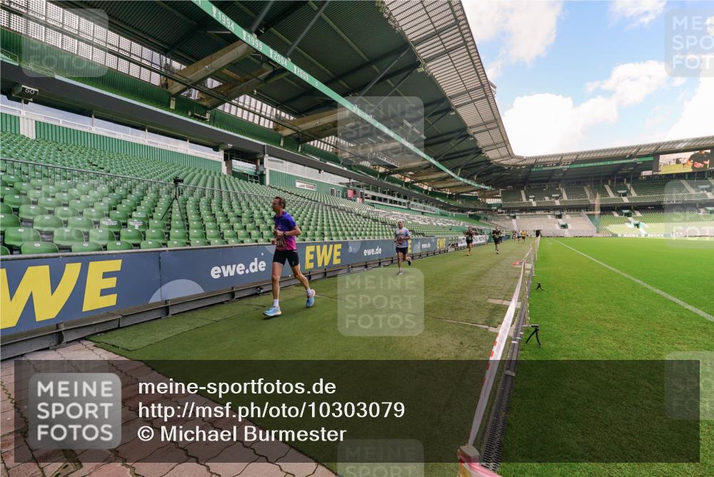 13.09.2026 - 21. swb-Marathon Bremen Michael Burmester http://msf.ph/oto/10303079 13.09.2026 12:42:57 Laufen im Stadion 439, 749, 819, 1009, 1223, 1224, 1411, 1562, 1619, 1667, 1712, 1745, 1822, 1850, 1862, 1879, 1921, 2094, 2207, 2651, 2683, 3251, 3368, 3500, 3584, 3624, 3688, 4096, 4847, 5199, 5316, 5601, 5663, 5672, 5776, 5828, 6198, 6264, 6359, 6579, 6929, 6991, 7141, 7170, 7841, 7950, 8311, 8383, 8394, 8689, 8749, 8850, 8994, 9120, 9153, 9200, 9233, 9533, 9849, 277, 453, 807, 862, 901, 1248, 1320, 1323, 1472, 1576, 1587, 1717, 1751, 1911, 3080, 5160, 5163, 5912 meine-sportfotos.de