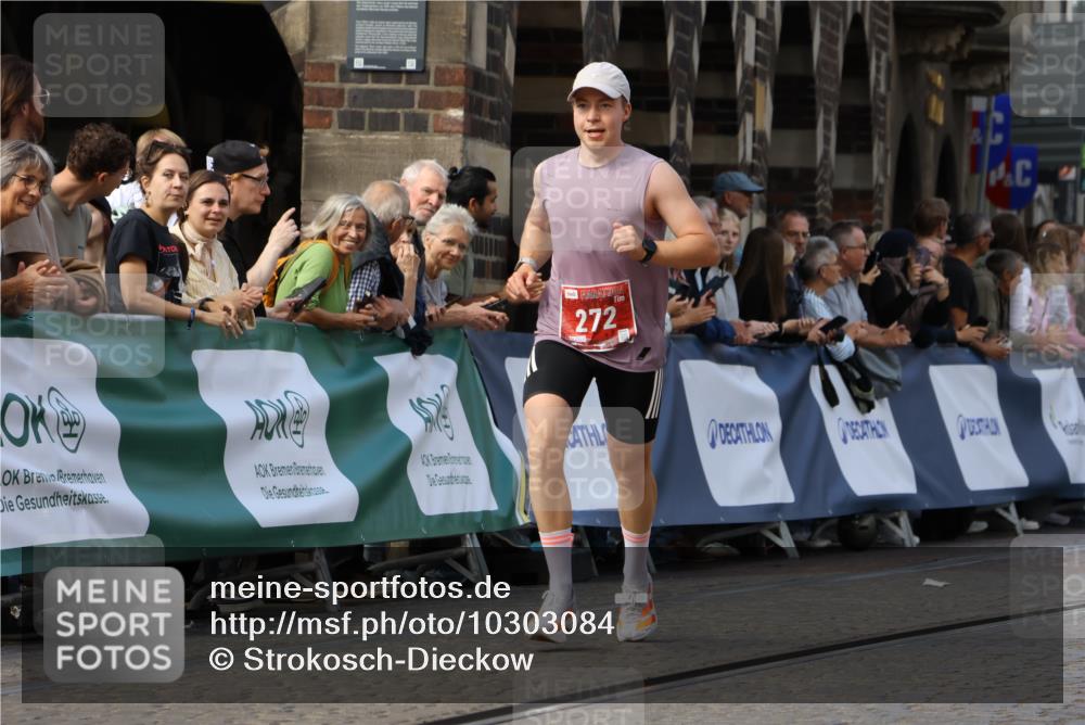 13.09.2026 - 21. swb-Marathon Bremen Strokosch-Dieckow http://msf.ph/oto/10303084 13.09.2026 12:54:10 Ziel 272, 5160, 13212 meine-sportfotos.de