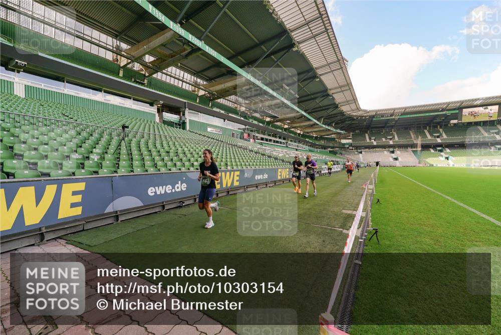 13.09.2026 - 21. swb-Marathon Bremen Michael Burmester http://msf.ph/oto/10303154 13.09.2026 12:44:22 Laufen im Stadion 339, 493, 623, 678, 681, 715, 819, 969, 1264, 1301, 1335, 1372, 1498, 1562, 1696, 1770, 1921, 1937, 1975, 2098, 2651, 2683, 3092, 3251, 3500, 3584, 3609, 3688, 4096, 4118, 4328, 4739, 4904, 5143, 5199, 5316, 5369, 5601, 5663, 5776, 5996, 6359, 6579, 6973, 7015, 7170, 7206, 7265, 7715, 7841, 7950, 8028, 8689, 8749, 8850, 9137, 9153, 9200, 9233, 9583, 9849, 13063, 13168, 13237, 126, 371, 453, 603, 640, 650, 671, 735, 744, 862, 912, 957, 1136, 1336, 1411, 1822 meine-sportfotos.de