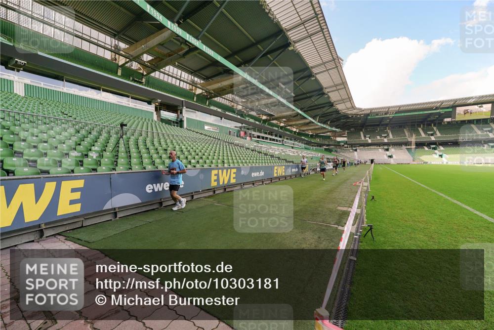 13.09.2026 - 21. swb-Marathon Bremen Michael Burmester http://msf.ph/oto/10303181 13.09.2026 12:44:39 Laufen im Stadion 280, 339, 493, 508, 623, 678, 681, 715, 788, 819, 969, 1264, 1301, 1335, 1372, 1498, 1696, 1770, 1937, 1975, 2020, 2098, 3092, 3271, 3500, 3609, 3688, 4118, 4328, 4739, 4904, 5092, 5143, 5199, 5369, 5601, 5776, 5996, 6359, 6579, 6973, 7015, 7170, 7206, 7265, 7478, 7715, 7841, 7950, 8028, 8054, 8096, 8689, 8850, 9070, 9129, 9137, 9153, 9233, 9306, 9583, 9642, 9849, 13063, 13168, 13237, 126, 371, 603, 640, 650, 671, 735, 744, 862, 912, 957, 1136, 1336, 1411, 1667, 1822, 1850 meine-sportfotos.de