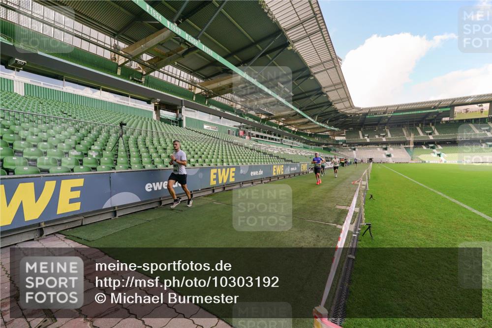 13.09.2026 - 21. swb-Marathon Bremen Michael Burmester http://msf.ph/oto/10303192 13.09.2026 12:44:50 Laufen im Stadion 280, 339, 474, 493, 508, 623, 678, 681, 715, 788, 969, 1264, 1277, 1301, 1335, 1372, 1498, 1696, 1770, 1937, 1975, 2020, 2098, 3092, 3271, 3500, 3609, 4110, 4118, 4328, 4739, 4904, 5092, 5143, 5199, 5369, 5601, 5776, 5996, 6579, 6918, 6973, 7015, 7170, 7206, 7265, 7478, 7715, 7841, 7950, 8028, 8054, 8096, 8850, 9070, 9129, 9137, 9233, 9306, 9583, 9642, 13063, 13168, 13237, 126, 371, 603, 640, 650, 671, 735, 744, 862, 912, 957, 1136, 1336, 1411, 1667, 1822, 1850 meine-sportfotos.de