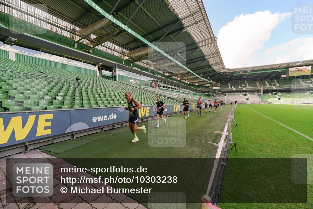 13.09.2026 - 21. swb-Marathon Bremen Michael Burmester http://msf.ph/oto/10303238 13.09.2026 12:45:26 Laufen im Stadion 195, 280, 339, 474, 493, 508, 567, 623, 678, 681, 697, 715, 788, 1017, 1034, 1181, 1241, 1264, 1277, 1301, 1335, 1498, 1696, 1770, 1863, 1937, 1975, 2020, 2084, 2098, 2297, 2889, 3092, 3271, 3609, 4110, 4118, 4157, 4328, 5092, 5719, 5996, 6918, 6973, 7015, 7206, 7265, 7336, 7478, 7715, 8028, 8054, 8096, 8319, 8325, 8331, 8670, 8756, 8936, 9070, 9129, 9137, 9273, 9306, 9495, 9583, 9642, 13063, 13168, 13237, 371, 439, 650, 744, 957, 1336, 1411, 1667, 1822, 1850 meine-sportfotos.de
