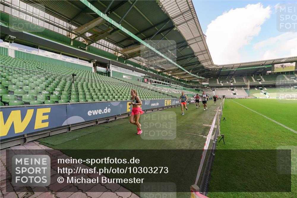 13.09.2026 - 21. swb-Marathon Bremen Michael Burmester http://msf.ph/oto/10303273 13.09.2026 12:45:46 Laufen im Stadion 195, 280, 339, 474, 493, 508, 538, 567, 681, 697, 715, 788, 1017, 1034, 1181, 1241, 1264, 1277, 1301, 1335, 1696, 1863, 1937, 1975, 2020, 2084, 2087, 2297, 2809, 2889, 3092, 3271, 3609, 4110, 4118, 4157, 4328, 5024, 5092, 5238, 5283, 5674, 5719, 5996, 6918, 6973, 7206, 7265, 7336, 7478, 7715, 8054, 8096, 8319, 8325, 8331, 8670, 8701, 8756, 8936, 9070, 9129, 9273, 9306, 9495, 9583, 9642, 13034, 13168, 439, 1411, 1667, 1822, 1850 meine-sportfotos.de