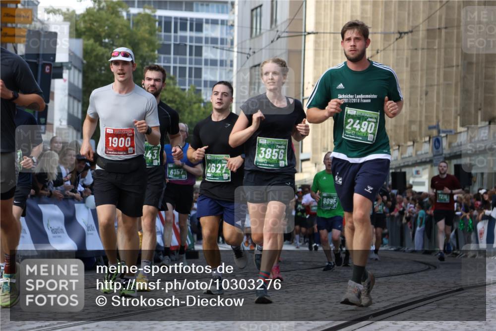 13.09.2026 - 21. swb-Marathon Bremen Strokosch-Dieckow http://msf.ph/oto/10303276 13.09.2026 13:23:32 Ziel 1809, 1900, 1935, 2306, 2367, 2427, 2827, 2899, 2914, 2961, 3098, 3233, 3374, 3729, 3920, 5114, 5820, 5821, 8045, 8231, 8304, 8732, 8787, 8819, 8820, 9436, 9827, 9921, 10127, 135, 2485, 2490, 2560, 2627, 3138, 3642, 3856, 4601, 5011, 5116, 5231, 5908, 6157, 6648, 6843, 7216, 8095, 8290, 8560 meine-sportfotos.de