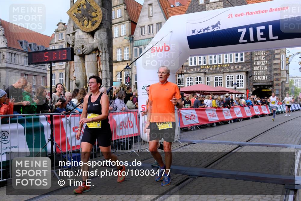 13.09.2026 - 21. swb-Marathon Bremen Tim E. http://msf.ph/oto/10303477 13.09.2026 10:46:29 Ziel 10447, 10992, 11706, 11925, 11926, 11956, 13529, 13609, 13612, 13640 meine-sportfotos.de