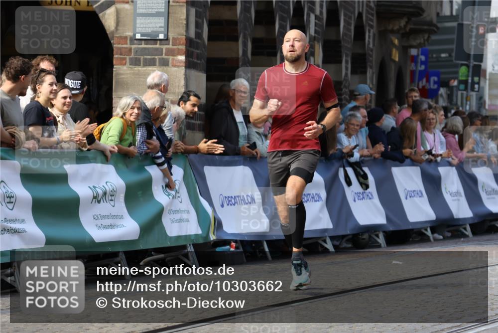 13.09.2026 - 21. swb-Marathon Bremen Strokosch-Dieckow http://msf.ph/oto/10303662 13.09.2026 12:56:18 Ziel 1583, 2072, 5163, 10034, 13080, 1212, 13224 meine-sportfotos.de