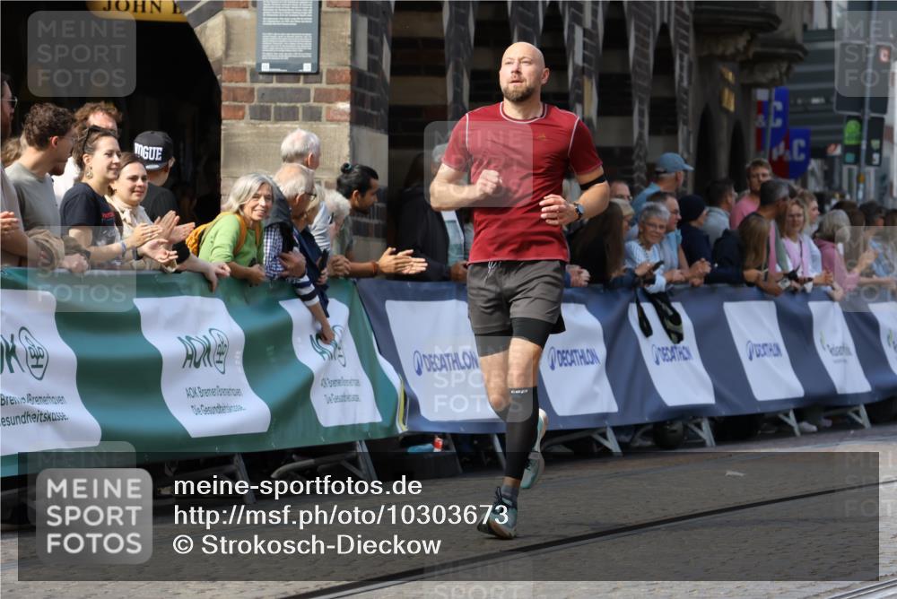 13.09.2026 - 21. swb-Marathon Bremen Strokosch-Dieckow http://msf.ph/oto/10303673 13.09.2026 12:56:18 Ziel 1583, 2072, 5163, 10034, 13080, 1212, 13224 meine-sportfotos.de