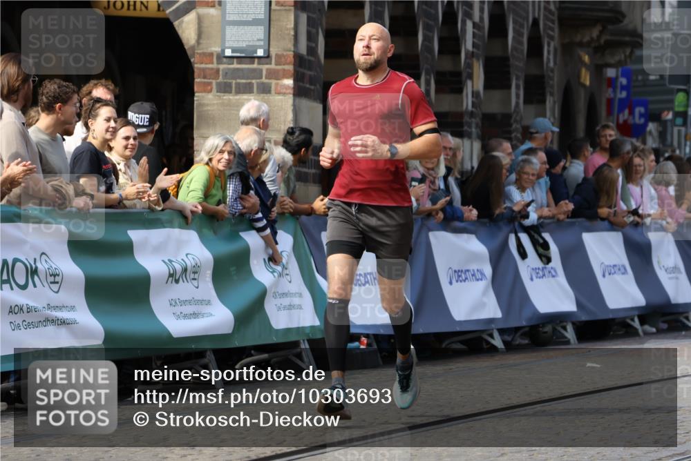 13.09.2026 - 21. swb-Marathon Bremen Strokosch-Dieckow http://msf.ph/oto/10303693 13.09.2026 12:56:18 Ziel 1583, 2072, 5163, 10034, 13080, 1212, 13224 meine-sportfotos.de