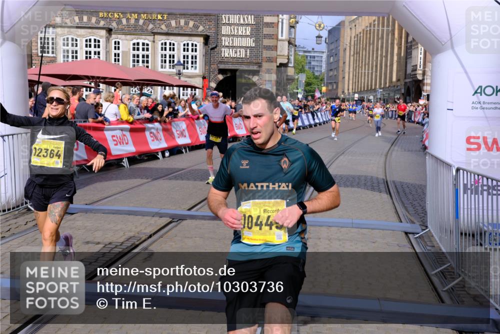 13.09.2026 - 21. swb-Marathon Bremen Tim E. http://msf.ph/oto/10303736 13.09.2026 10:47:09 Ziel 10289, 10445, 10504, 11199, 11212, 11344, 11608, 11661, 11783, 12364, 12375 meine-sportfotos.de