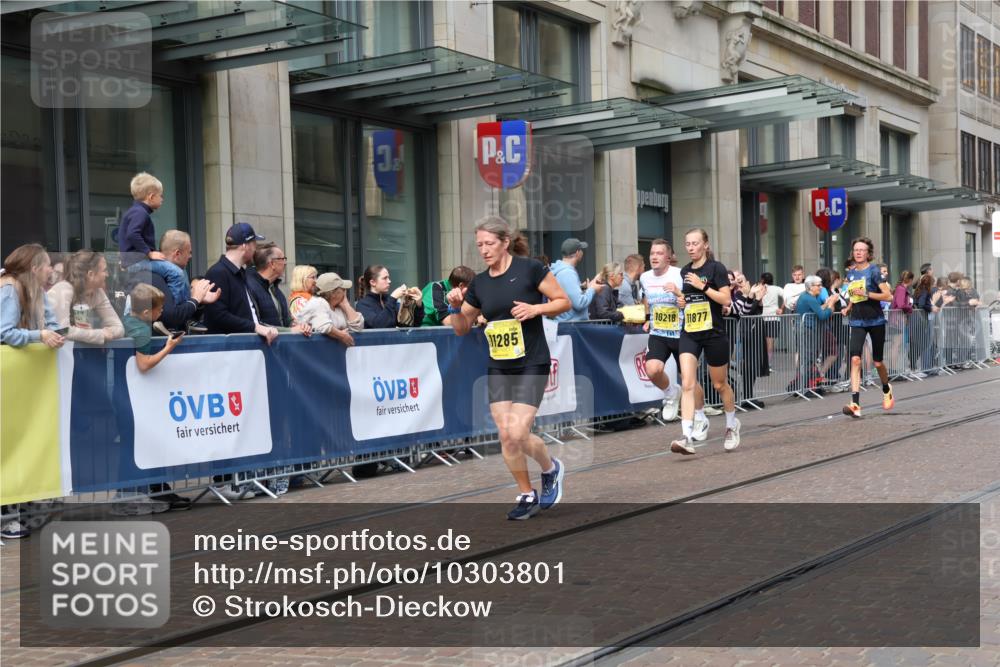 13.09.2026 - 21. swb-Marathon Bremen Strokosch-Dieckow http://msf.ph/oto/10303801 13.09.2026 10:51:53 Ziel 10218, 10588, 11285, 11371, 11376, 11487, 11555, 11610, 11869, 11877, 12319, 13578, 10162, 10183, 10281, 10348, 10467, 10641, 11273, 11277, 11542, 11685, 11733, 11777, 11784, 11787, 11962, 12329, 12349 meine-sportfotos.de