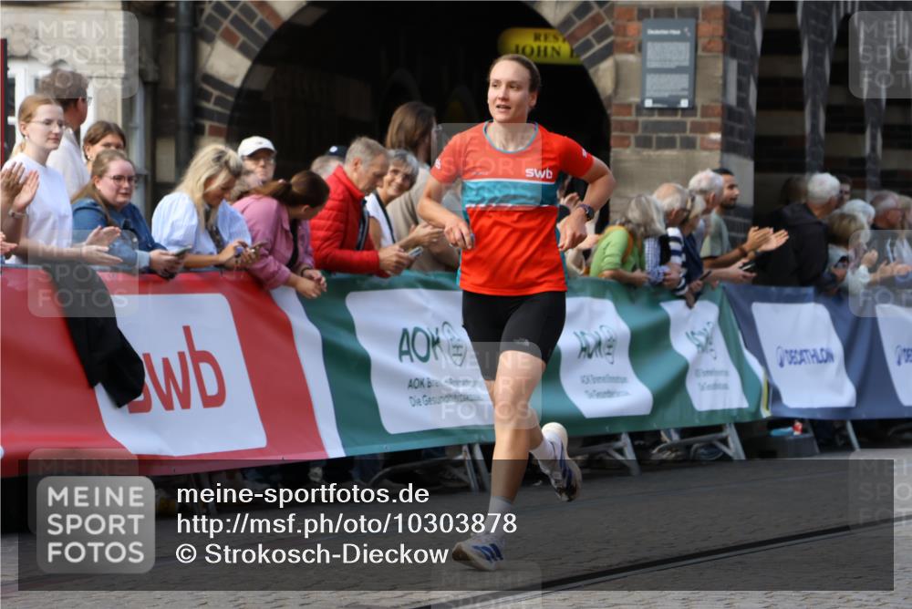 13.09.2026 - 21. swb-Marathon Bremen Strokosch-Dieckow http://msf.ph/oto/10303878 13.09.2026 12:57:03 Ziel 901, 1212, 1288, 4936, 7118, 850, 3368, 5912 meine-sportfotos.de