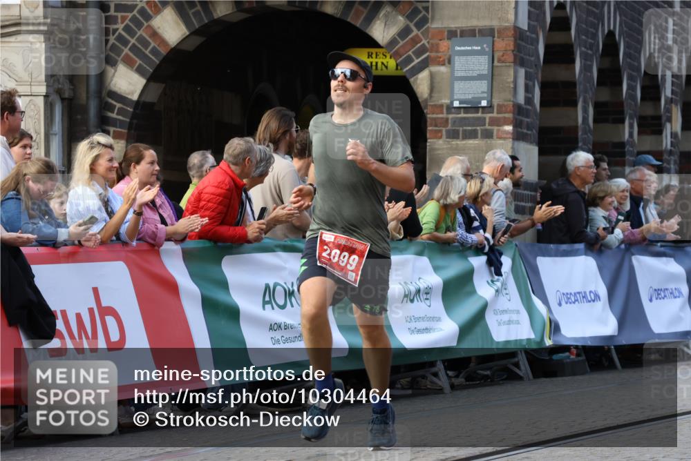 13.09.2026 - 21. swb-Marathon Bremen Strokosch-Dieckow http://msf.ph/oto/10304464 13.09.2026 12:58:29 Ziel 1379, 1604, 1717, 2073, 2099, 9065, 346, 2049, 5672, 8311 meine-sportfotos.de