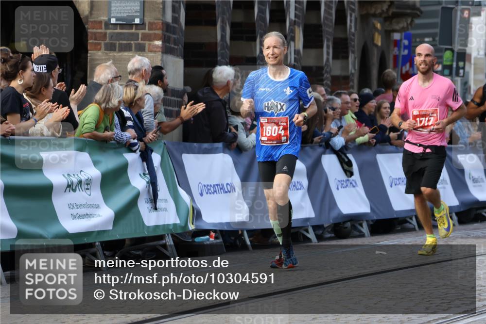 13.09.2026 - 21. swb-Marathon Bremen Strokosch-Dieckow http://msf.ph/oto/10304591 13.09.2026 12:58:38 Ziel 1379, 1472, 1604, 1717, 2073, 1576, 3624, 6929, 8065 meine-sportfotos.de