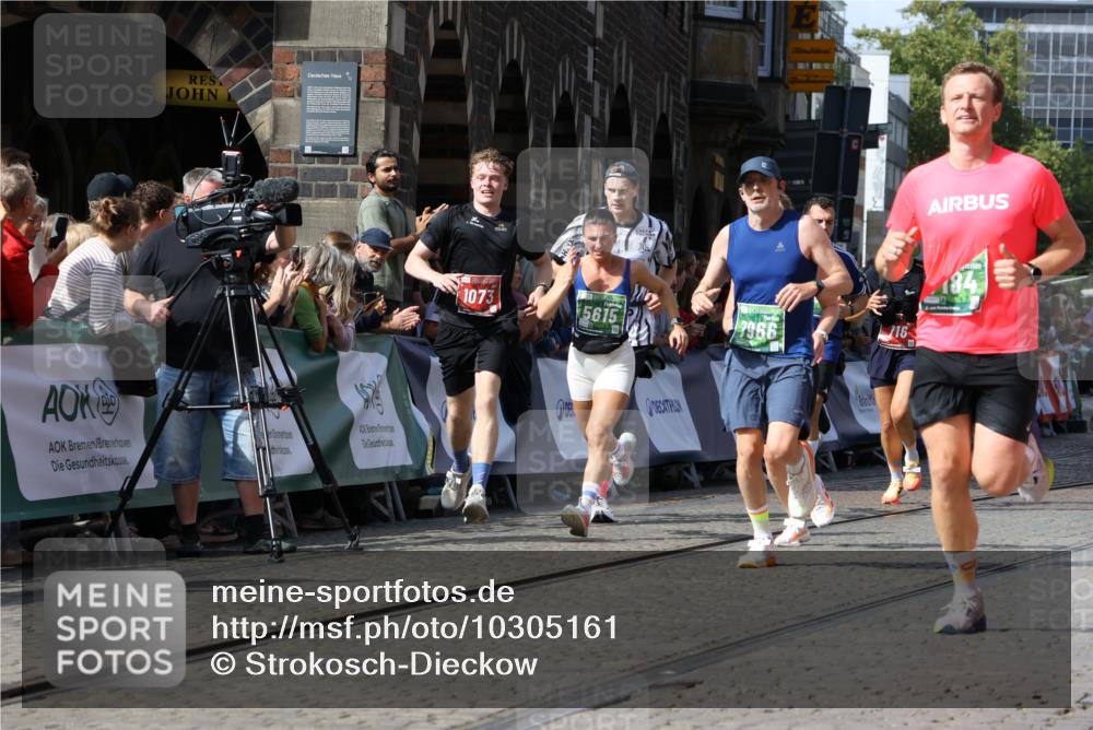 13.09.2026 - 21. swb-Marathon Bremen Strokosch-Dieckow http://msf.ph/oto/10305161 13.09.2026 13:30:10 Ziel 109, 124, 454, 716, 1073, 1173, 1205, 1759, 1780, 1848, 1861, 2289, 3320, 3618, 3667, 3908, 4115, 4524, 4575, 5631, 6006, 6127, 6725, 7079, 7093, 7884, 8267, 8470, 8481, 8612, 8771, 8899, 9049, 9534, 9747, 9770, 10013, 881, 1909, 1938, 2265, 2364, 2900, 4763, 5615, 7184, 7821, 7966, 8090, 8105, 8169, 8314, 8441, 8494, 9015, 9412, 9529 meine-sportfotos.de