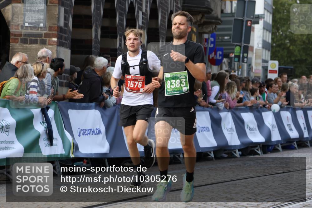 13.09.2026 - 21. swb-Marathon Bremen Strokosch-Dieckow http://msf.ph/oto/10305276 13.09.2026 12:59:13 Ziel 1118, 1576, 3624, 4847, 6929, 8065, 8994, 9120, 9329, 658, 1248, 1800, 1993, 2651, 4096, 8383, 9533 meine-sportfotos.de