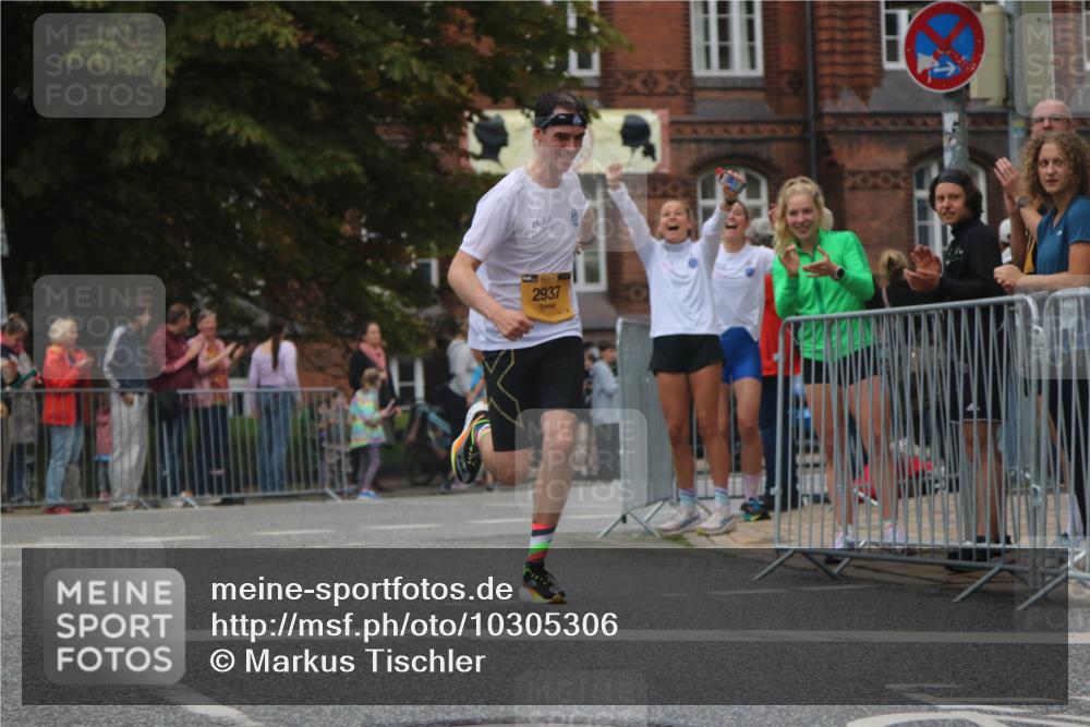 13.09.2026 - Kiel Lauf Markus Tischler http://msf.ph/oto/10305306 13.09.2026 10:22:22 Fleethörn 600, 2937, 44444 meine-sportfotos.de