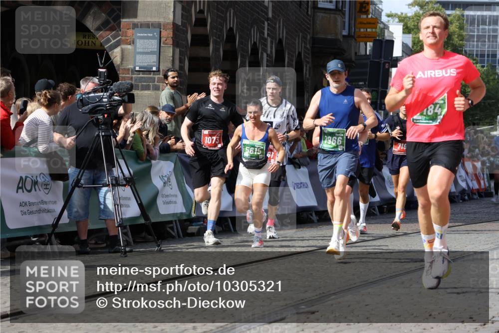 13.09.2026 - 21. swb-Marathon Bremen Strokosch-Dieckow http://msf.ph/oto/10305321 13.09.2026 13:30:10 Ziel 109, 124, 454, 716, 1073, 1173, 1205, 1759, 1780, 1848, 1861, 2289, 3320, 3618, 3667, 3908, 4115, 4524, 4575, 5631, 6006, 6127, 6725, 7079, 7093, 7884, 8267, 8470, 8481, 8612, 8771, 8899, 9049, 9534, 9747, 9770, 10013, 881, 1909, 1938, 2265, 2364, 2900, 4763, 5615, 7184, 7821, 7966, 8090, 8105, 8169, 8314, 8441, 8494, 9015, 9412, 9529 meine-sportfotos.de