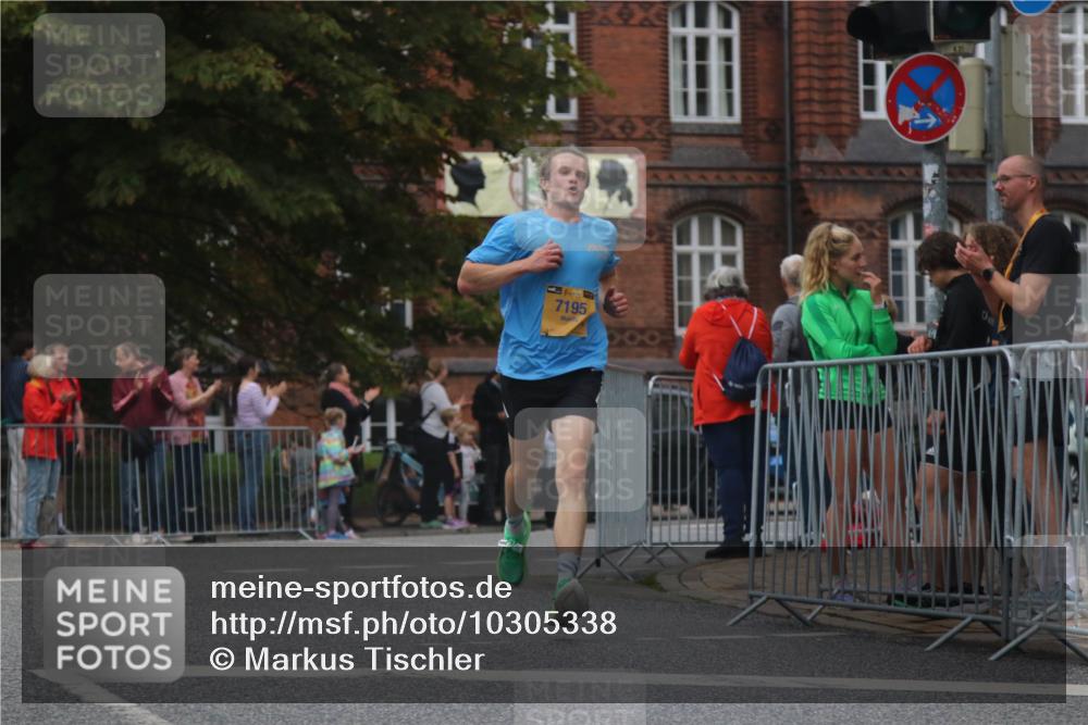 13.09.2026 - Kiel Lauf Markus Tischler http://msf.ph/oto/10305338 13.09.2026 10:22:50 Fleethörn 1, 38, 7195 meine-sportfotos.de