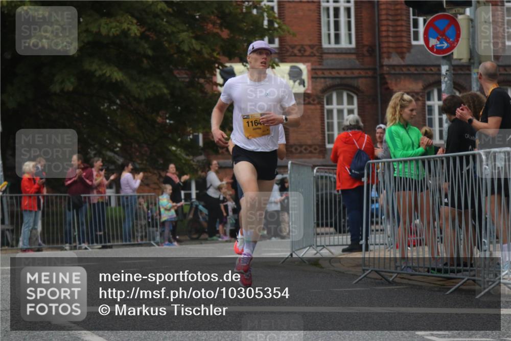 13.09.2026 - Kiel Lauf Markus Tischler http://msf.ph/oto/10305354 13.09.2026 10:22:55 Fleethörn 15, 39, 1164 meine-sportfotos.de