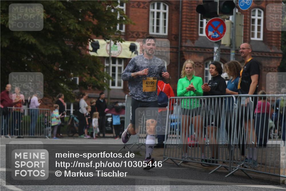 13.09.2026 - Kiel Lauf Markus Tischler http://msf.ph/oto/10305446 13.09.2026 10:23:16 Fleethörn 39, 4199, 119, 44444 meine-sportfotos.de