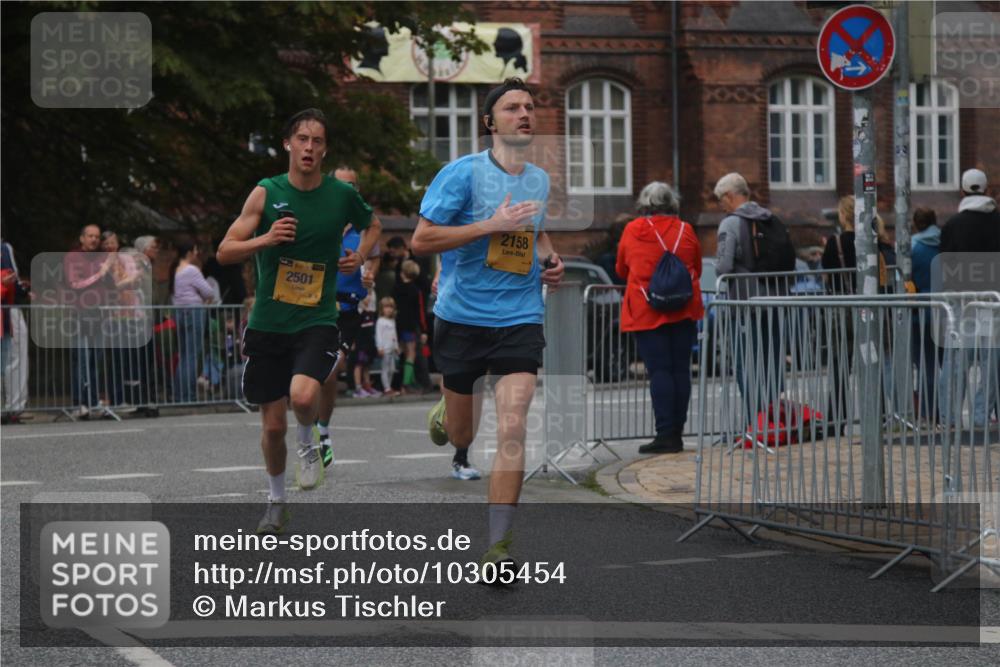 13.09.2026 - Kiel Lauf Markus Tischler http://msf.ph/oto/10305454 13.09.2026 10:23:35 Fleethörn 2501, 2158 meine-sportfotos.de