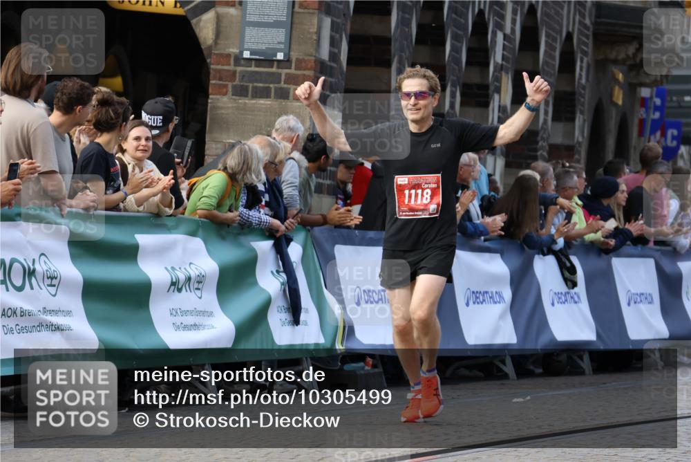 13.09.2026 - 21. swb-Marathon Bremen Strokosch-Dieckow http://msf.ph/oto/10305499 13.09.2026 12:59:25 Ziel 1118, 1508, 1751, 1993, 3584, 3688, 4399, 4847, 6991, 8383, 8994, 9120, 9329, 126, 277, 466, 862, 1852, 3251, 4964, 5316, 5828 meine-sportfotos.de