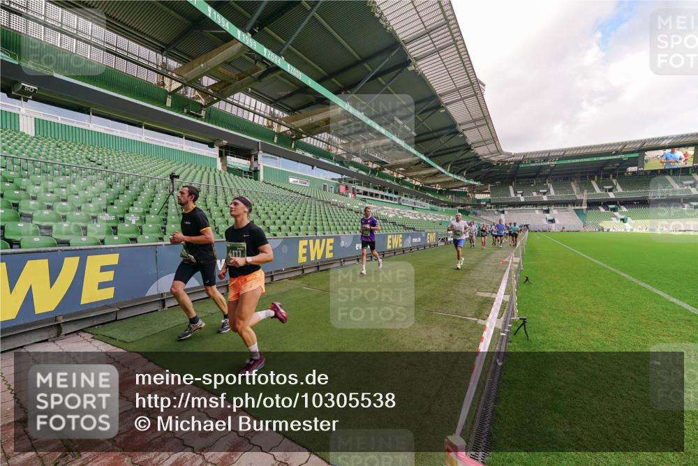 13.09.2026 - 21. swb-Marathon Bremen Michael Burmester http://msf.ph/oto/10305538 13.09.2026 12:56:22 Laufen im Stadion 205, 307, 388, 411, 431, 465, 495, 655, 769, 854, 857, 876, 913, 926, 948, 1058, 1130, 1197, 1390, 1537, 1601, 1645, 1750, 1900, 1972, 2001, 2040, 2051, 2075, 2122, 2125, 2234, 2251, 2260, 2319, 2473, 2493, 2535, 2604, 2634, 2640, 2671, 2761, 2812, 2948, 3057, 3078, 3119, 3192, 3202, 3246, 3290, 3346, 3348, 3411, 3450, 3458, 3508, 3514, 3634, 3706, 3716, 3760, 3813, 3836, 4135, 4137, 4171, 4413, 4455, 4479, 4733, 5277, 5430, 5530, 6106, 107, 2498 meine-sportfotos.de