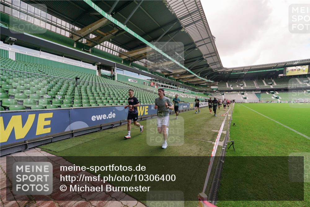 13.09.2026 - 21. swb-Marathon Bremen Michael Burmester http://msf.ph/oto/10306400 13.09.2026 12:58:48 Laufen im Stadion 141, 148, 191, 226, 232, 334, 511, 672, 745, 789, 790, 909, 972, 1010, 1080, 1119, 1166, 1191, 1199, 1281, 1516, 1535, 1642, 1647, 1752, 1881, 1931, 1933, 2046, 2210, 2289, 2324, 2343, 2367, 2371, 2397, 2423, 2425, 2577, 2771, 2806, 2807, 2827, 2885, 2899, 2903, 2953, 2961, 2979, 3015, 3021, 3051, 3098, 3120, 3124, 3138, 3148, 3182, 3186, 3190, 3233, 3319, 3338, 3435, 3516, 3531, 3534, 3560, 3652, 3655, 3685, 3690, 3695, 3866, 3933, 3934, 4101, 205 meine-sportfotos.de