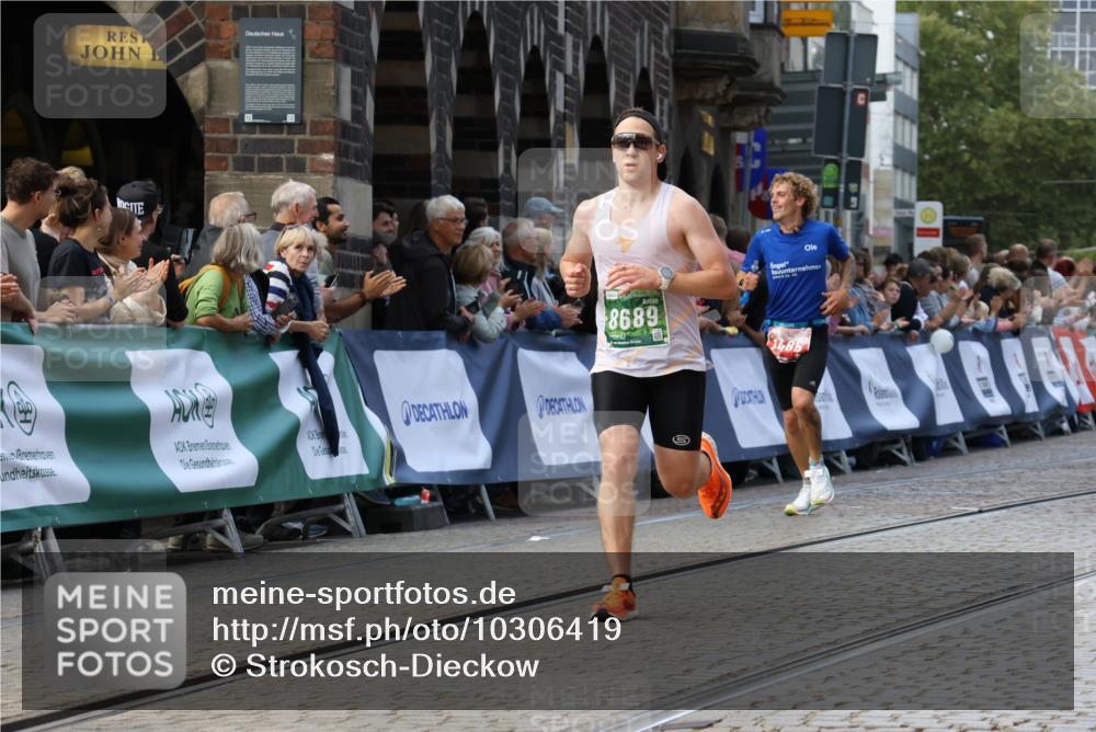 13.09.2026 - 21. swb-Marathon Bremen Strokosch-Dieckow http://msf.ph/oto/10306419 13.09.2026 13:00:10 Ziel 126, 277, 807, 1320, 1485, 1852, 6557, 8850, 9153, 671, 912, 2683, 5776, 7015, 8689 meine-sportfotos.de