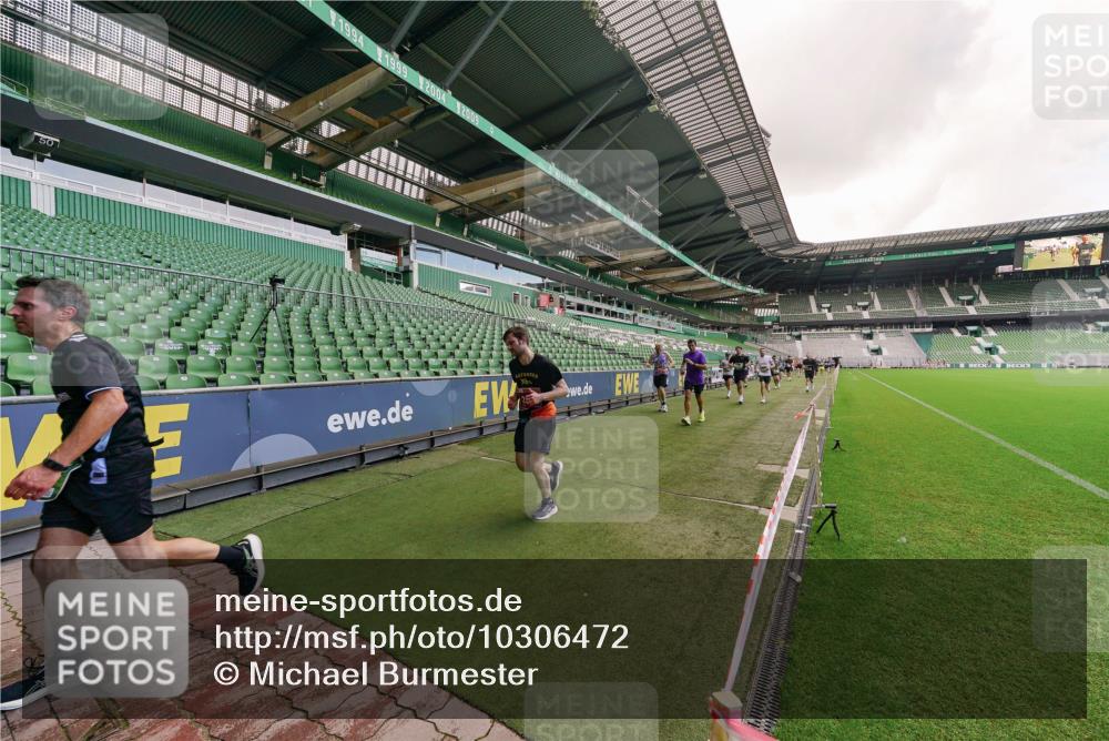 13.09.2026 - 21. swb-Marathon Bremen Michael Burmester http://msf.ph/oto/10306472 13.09.2026 12:59:02 Laufen im Stadion 141, 148, 191, 226, 232, 334, 511, 672, 745, 789, 790, 909, 972, 1080, 1119, 1166, 1191, 1199, 1281, 1516, 1535, 1642, 1647, 1752, 1881, 1931, 1933, 2046, 2210, 2289, 2343, 2367, 2371, 2397, 2423, 2425, 2481, 2570, 2577, 2771, 2806, 2807, 2827, 2885, 2899, 2903, 2953, 2961, 2979, 3015, 3021, 3098, 3120, 3124, 3138, 3148, 3182, 3186, 3190, 3233, 3319, 3338, 3435, 3516, 3531, 3534, 3560, 3652, 3655, 3695, 3930, 3933, 3934, 205 meine-sportfotos.de