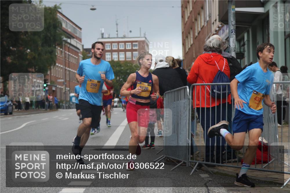 13.09.2026 - Kiel Lauf Markus Tischler http://msf.ph/oto/10306522 13.09.2026 10:28:08 Fleethörn 39, 259, 39, 126, 433 meine-sportfotos.de