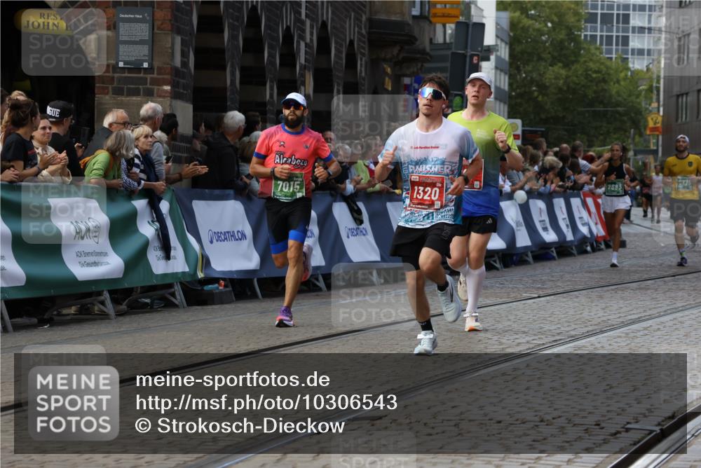 13.09.2026 - 21. swb-Marathon Bremen Strokosch-Dieckow http://msf.ph/oto/10306543 13.09.2026 13:00:15 Ziel 603, 735, 807, 1320, 1485, 1911, 1930, 8850, 9153, 1550, 1754, 2683, 5776, 7015 meine-sportfotos.de