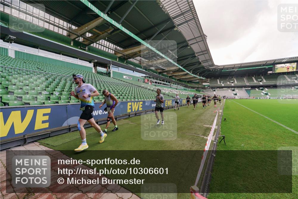 13.09.2026 - 21. swb-Marathon Bremen Michael Burmester http://msf.ph/oto/10306601 13.09.2026 12:59:27 Laufen im Stadion 135, 141, 148, 191, 226, 232, 260, 342, 511, 651, 672, 745, 789, 790, 972, 1080, 1119, 1166, 1209, 1281, 1368, 1493, 1494, 1516, 1642, 1647, 1861, 1931, 1933, 1935, 2088, 2210, 2289, 2293, 2343, 2367, 2425, 2481, 2517, 2570, 2577, 2686, 2771, 2806, 2807, 2827, 2885, 2899, 2914, 2953, 2961, 2979, 3015, 3021, 3076, 3098, 3105, 3120, 3124, 3148, 3186, 3190, 3233, 3273, 3338, 3354, 3435, 3516, 3531, 3534, 3560, 3652, 3655, 3855, 3861, 3930, 3933, 3934, 205 meine-sportfotos.de