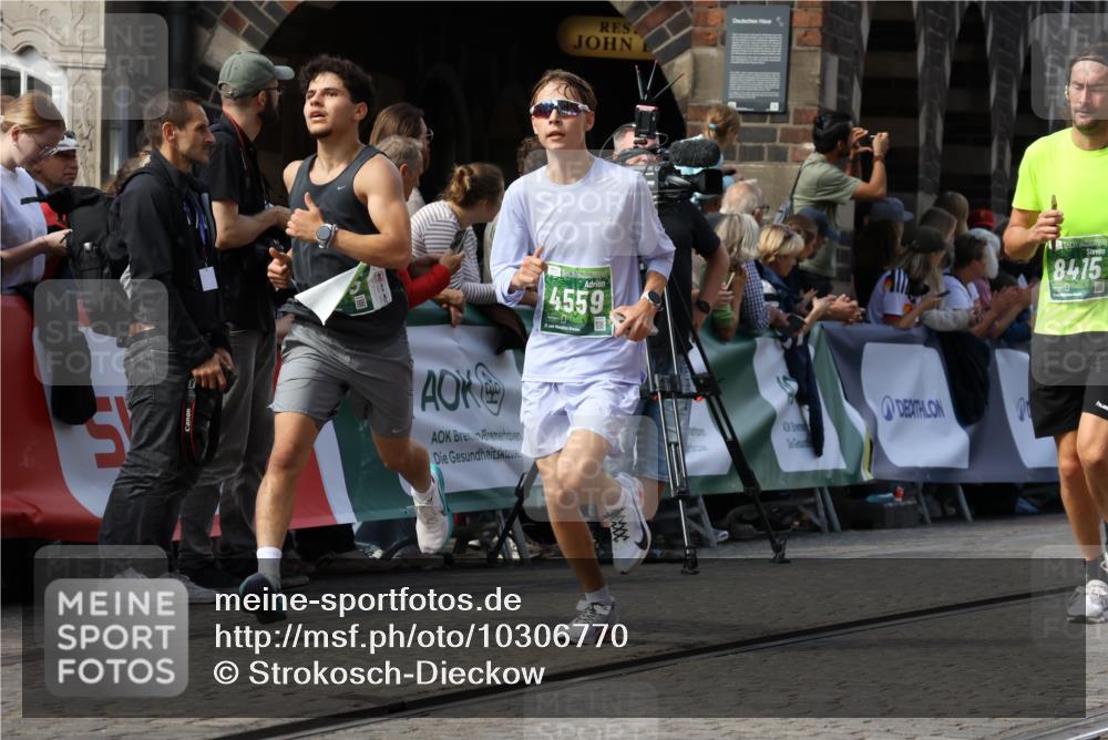 13.09.2026 - 21. swb-Marathon Bremen Strokosch-Dieckow http://msf.ph/oto/10306770 13.09.2026 13:24:16 Ziel 102, 342, 2210, 2288, 2370, 2517, 2967, 3044, 4601, 4671, 5011, 5104, 5116, 5146, 5231, 5397, 5623, 6332, 6648, 6772, 7094, 7105, 7216, 7357, 7475, 7761, 8051, 8052, 8179, 10059, 10115, 13007, 13197, 13219, 1250, 2295, 3994, 4000, 4559, 5572, 5668, 5669, 5929, 5953, 6080, 7156, 7568, 8310, 8415, 8784, 9264, 9573, 9676 meine-sportfotos.de