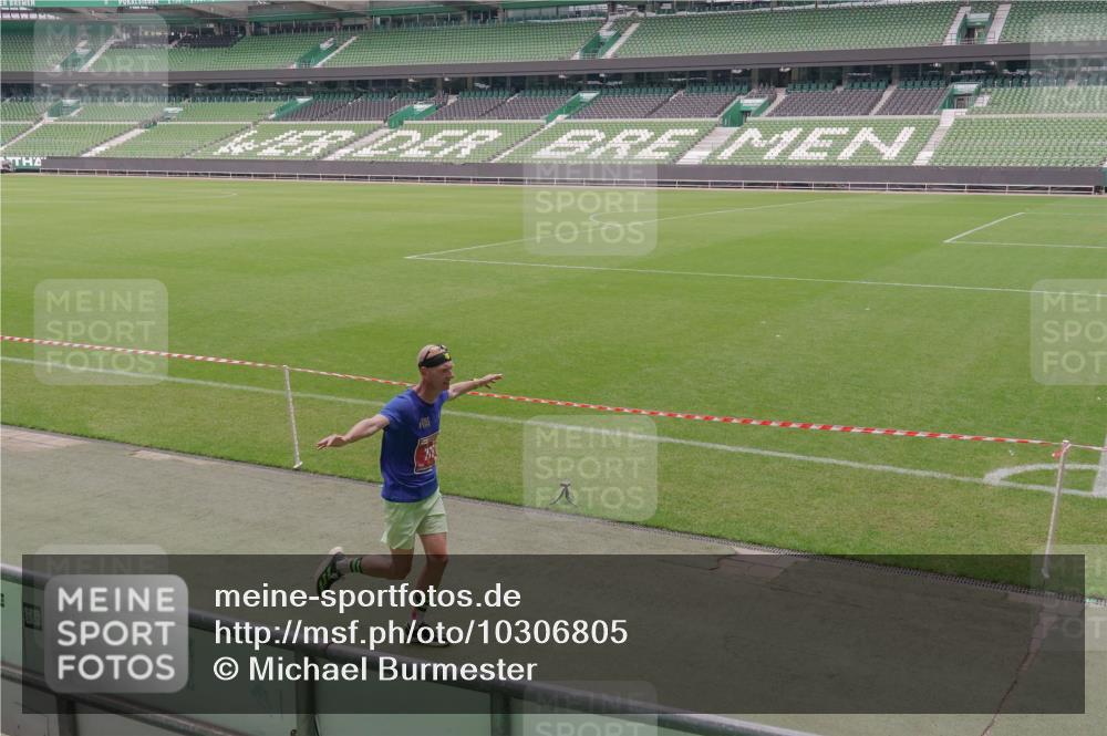 13.09.2026 - 21. swb-Marathon Bremen Michael Burmester http://msf.ph/oto/10306805 13.09.2026 12:28:47 Laufen im Stadion 358, 420, 520, 547, 553, 574, 649, 719, 858, 934, 959, 1161, 1253, 1256, 1352, 1391, 1428, 1525, 1724, 1783, 1917, 2032, 3662, 4264, 149, 447, 814, 968, 1187, 1313, 1544, 1840, 2044, 2143 meine-sportfotos.de