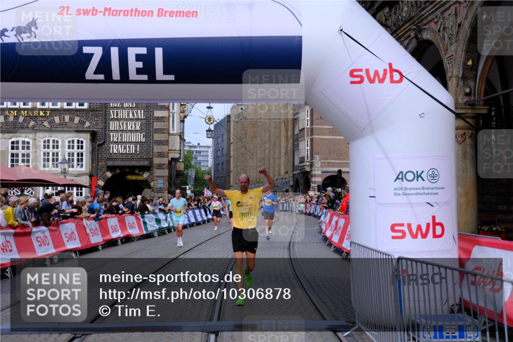 13.09.2026 - 21. swb-Marathon Bremen Tim E. http://msf.ph/oto/10306878 13.09.2026 10:50:29 Ziel 10170, 10876, 11111, 11128, 11178, 11415, 11497, 11499, 12240, 12269, 12510 meine-sportfotos.de