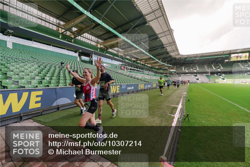 13.09.2026 - 21. swb-Marathon Bremen Michael Burmester http://msf.ph/oto/10307214 13.09.2026 13:01:02 Laufen im Stadion 135, 242, 260, 282, 318, 342, 440, 531, 651, 687, 930, 1006, 1067, 1209, 1368, 1436, 1448, 1493, 1494, 1582, 1650, 1861, 1896, 1935, 1963, 2033, 2047, 2062, 2088, 2293, 2306, 2322, 2370, 2409, 2427, 2481, 2485, 2490, 2491, 2517, 2560, 2561, 2570, 2627, 2638, 2658, 2686, 2700, 2708, 2781, 2906, 2914, 2967, 3076, 3105, 3145, 3168, 3173, 3273, 3354, 3372, 3374, 3375, 3385, 3480, 3524, 3526, 3642, 3667, 3729, 3774, 3806, 3855, 3856, 3861, 3930 meine-sportfotos.de
