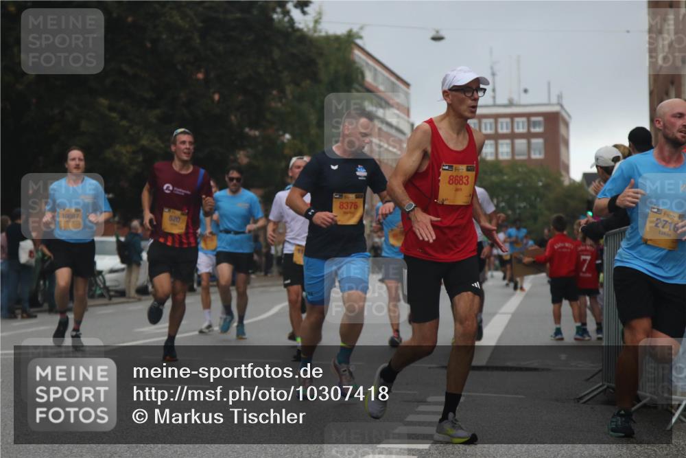13.09.2026 - Kiel Lauf Markus Tischler http://msf.ph/oto/10307418 13.09.2026 10:30:41 Fleethörn 520, 10087, 8376, 38, 8683, 7, 39, 2716 meine-sportfotos.de